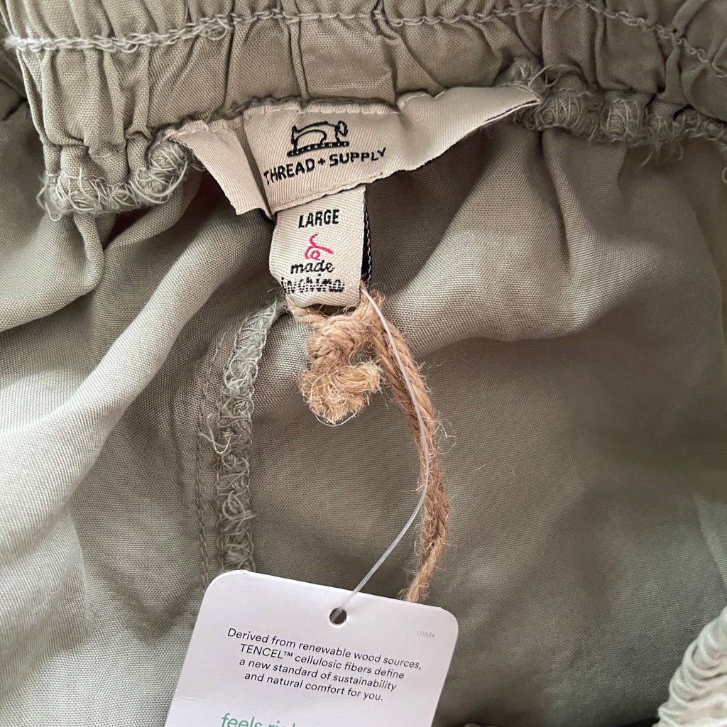 Thread & Supply Nwt Tencel Drawstring Shorts Elastic Waist L — image 8 of 8
